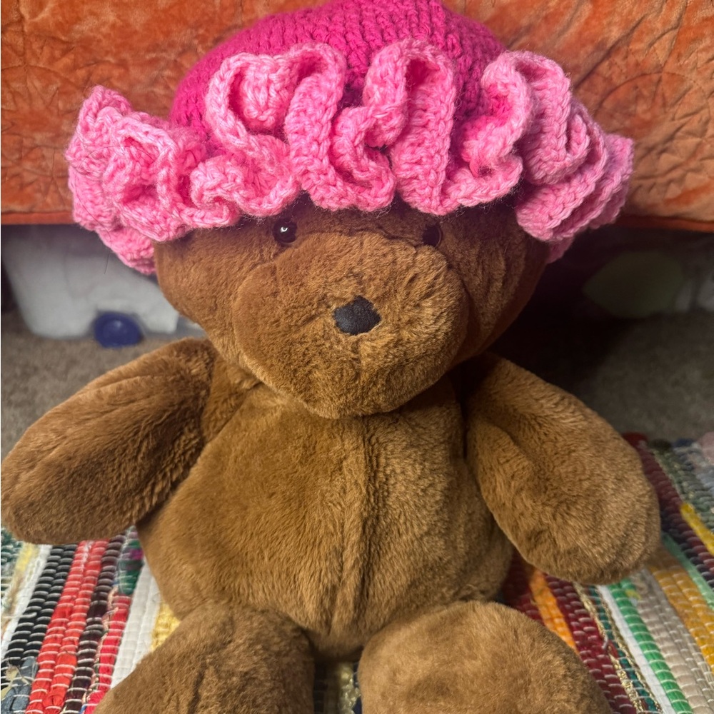 💗pink crochet ruffle hat💗